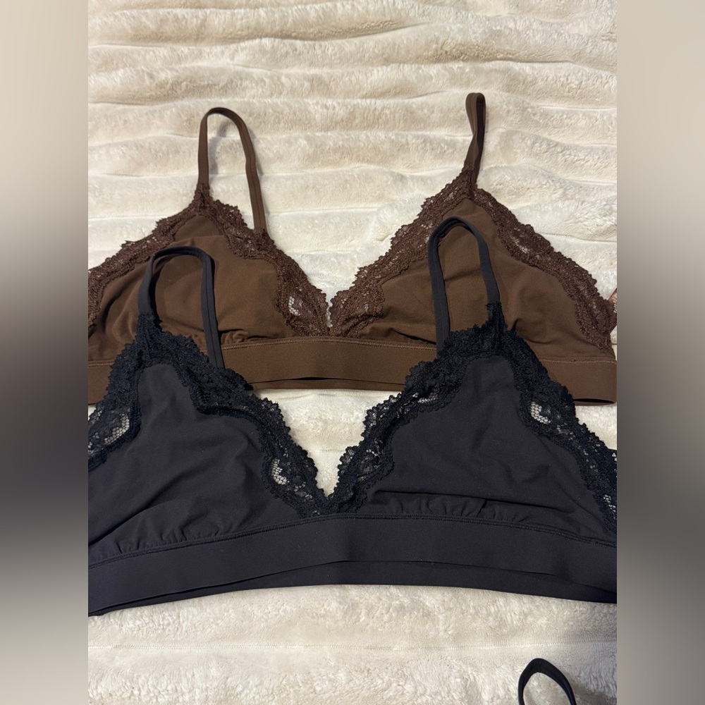 Skims lace bralette set